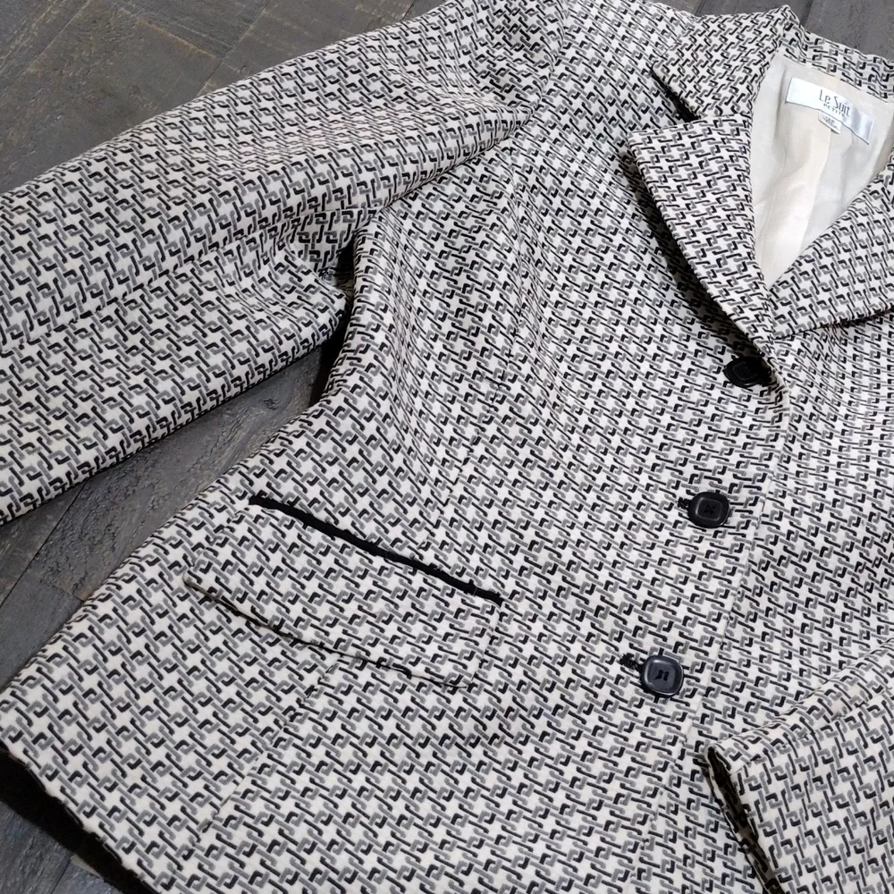 Le Suit Petite Ladies Grey/Black/ Ivory Waist Suit Jacket SZ 12p - Picture 4 of 11